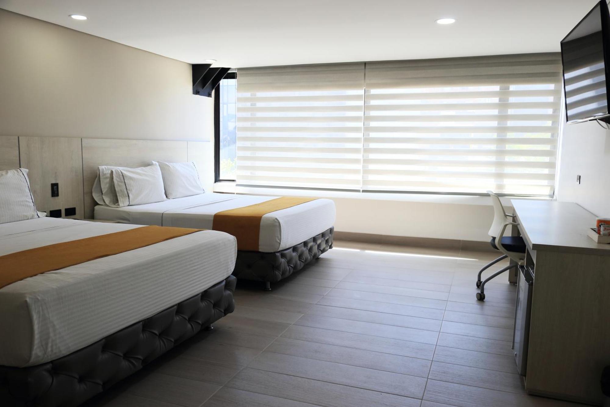 Hotel Loup Medellín Buitenkant foto
