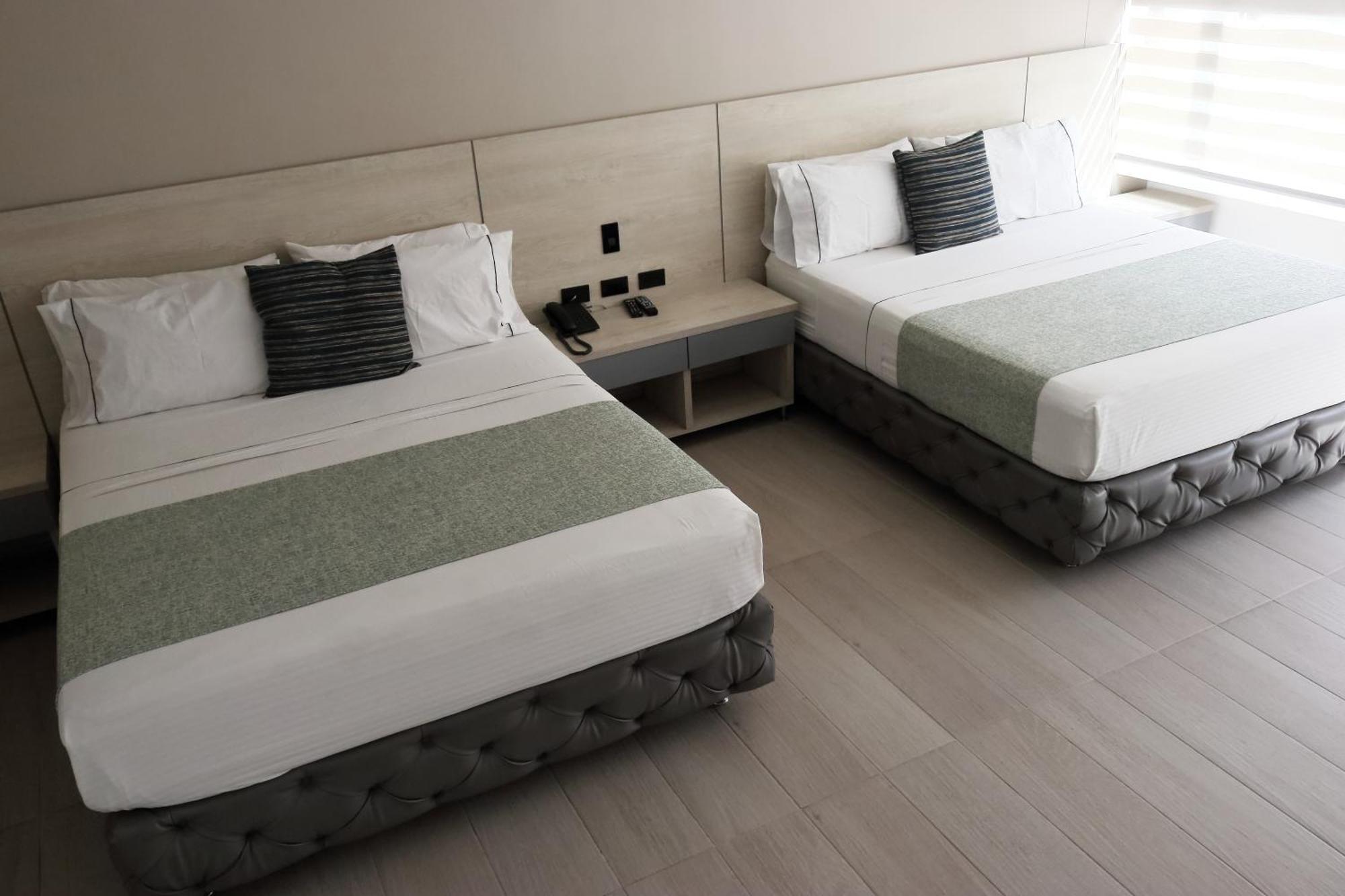 Hotel Loup Medellín Buitenkant foto