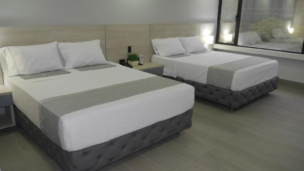 Hotel Loup Medellín Buitenkant foto
