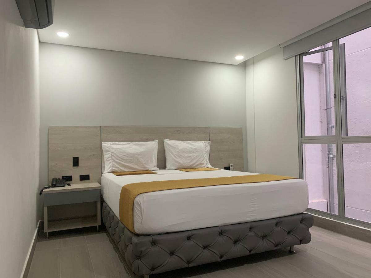 Hotel Loup Medellín Buitenkant foto